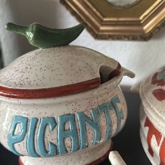 Tortillas and Picante Tortilla holder & salsa holder set (broken spoon) clay han - Picture 4 of 9